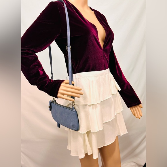 Rebecca Minkoff Cream Silk Tiered Mini Skirt Ribbon Waist Size 4 - Picture 1 of 7